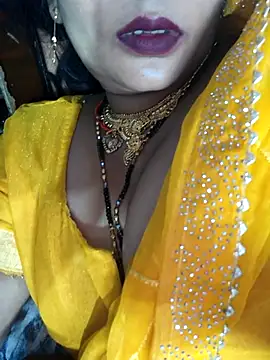 Snapshot of Ritasingh-0461 chatting on November 2025 03:27:02 AM Ritasingh-0461 online show from November 2025 03:27:02 AM