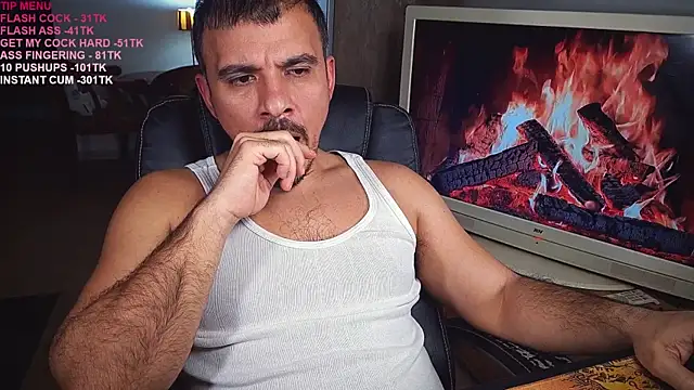 Snapshot of officeman7 chatting on March 2025 05:13:02 PM officeman7 online show from March 2025 05:13:02 PM