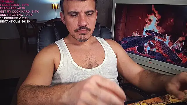 Snapshot of officeman7 chatting on March 2025 04:33:02 PM officeman7 online show from March 2025 04:33:02 PM