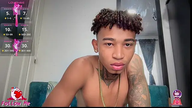 Snapshot of sexy_blacks_ chatting on November 2025 12:15:02 PM sexy blacks online show from November 2025 12:15:02 PM