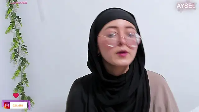 aysel elid online show from December 2024 10:42:01 PM