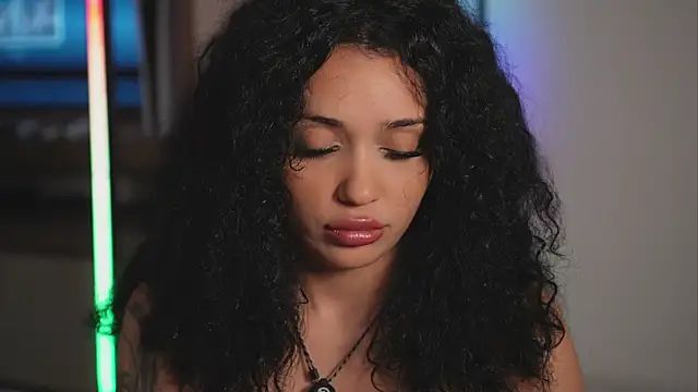 Moan4u online show from September 2025 07:09:02 AM