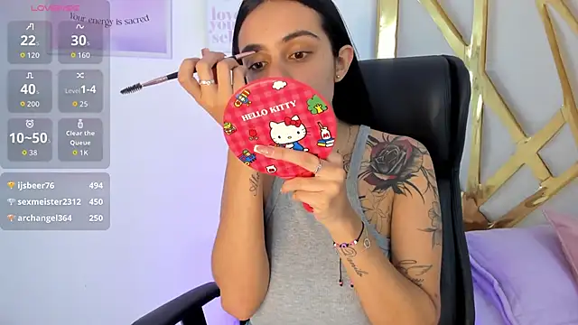 Snapshot of ChloeHarper_ chatting on November 2025 06:56:02 PM ChloeHarper online show from November 2025 06:56:02 PM