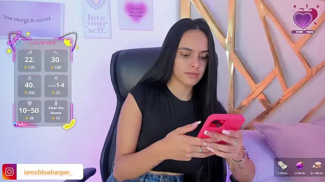 Snapshot of ChloeHarper_ chatting on November 2025 06:50:02 PM ChloeHarper online show from November 2025 06:50:02 PM