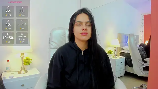 Snapshot of ChloeHarper_ chatting on November 2025 12:37:02 PM ChloeHarper online show from November 2025 12:37:02 PM