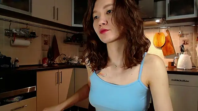 Kelly Yon online show from January 2025 09:14:02 PM