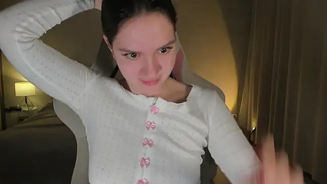 Sonia moon  online show from January 2025 01:29:01 AM
