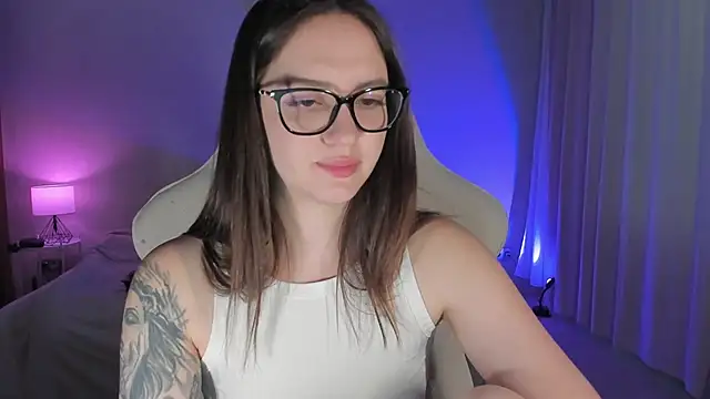 Sonia moon  online show from January 2025 04:44:01 AM