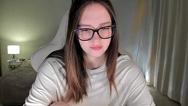 Sonia moon  online show from January 2025 01:23:01 AM