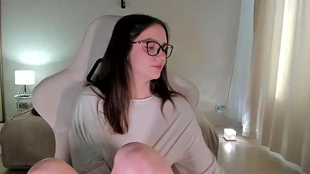 Sonia moon  online show from January 2025 04:36:01 AM