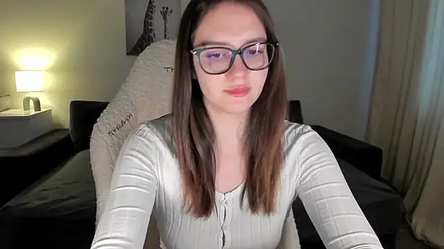 Sonia moon  online show from March 2025 05:23:02 AM