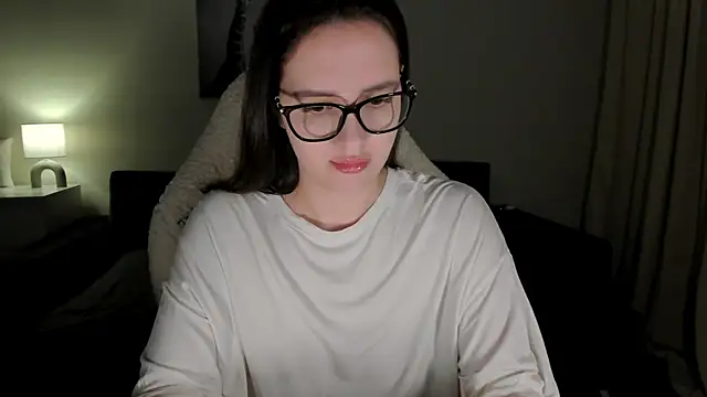 Sonia moon  online show from March 2025 01:21:02 AM