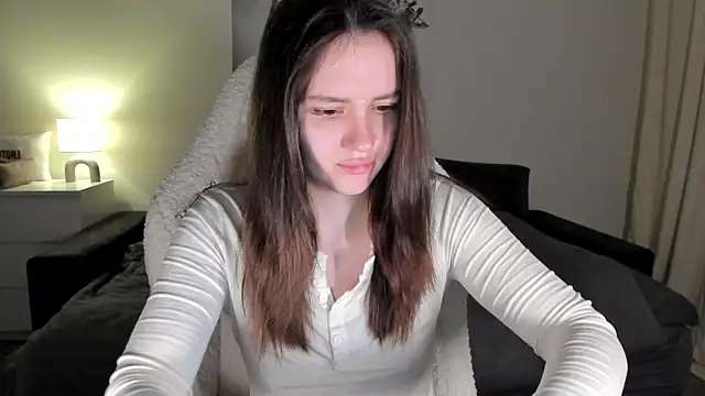 Sonia moon  online show from March 2025 02:04:01 AM