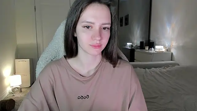 Sonia moon  online show from October 2025 02:32:01 AM