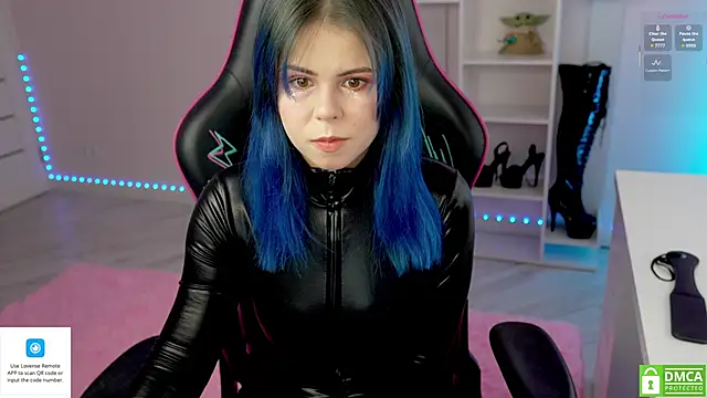 Snapshot of Latex_Kitty chatting on September 2025 10:26:01 AM Latex Kitty online show from September 2025 10:26:01 AM