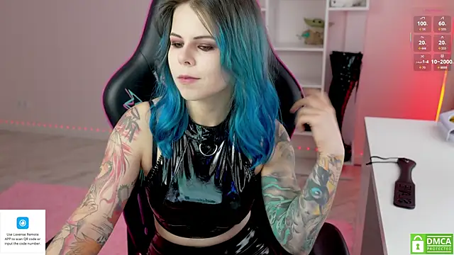 Snapshot of Latex_Kitty chatting on September 2025 10:31:01 AM Latex Kitty online show from September 2025 10:31:01 AM