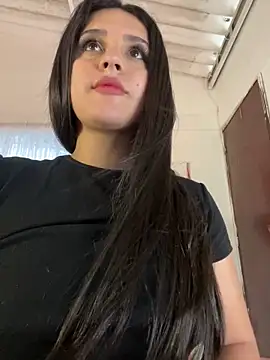 violet-333 online show from October 2025 06:38:02 PM