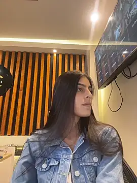 cristel 17 online show from February 2026 01:37:01 AM