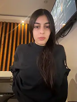 cristel 17 online show from April 2026 06:25:01 AM