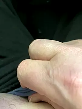 Snapshot of Big_Ugly chatting on November 2025 02:58:02 AM Big Ugly online show from November 2025 02:58:02 AM