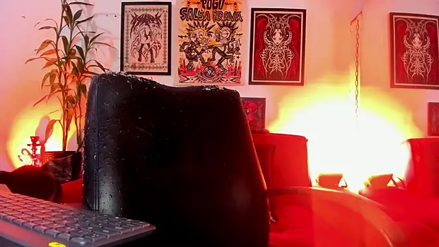 irregular fetish  online show from June 2026 01:09:01 AM