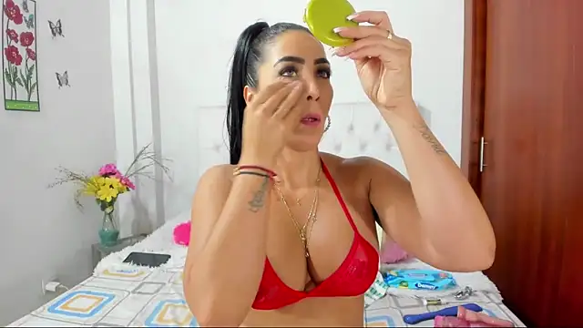 VenussVega online show from February 2025 06:24:02 PM