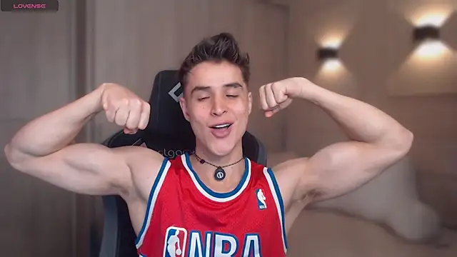 thomklein online show from April 2026 07:39:02 PM