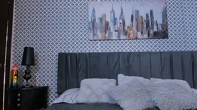 scarlett moore online show from February 2025 04:58:01 PM