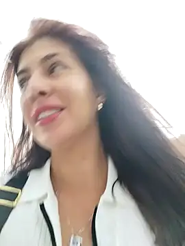 scarlett moore online show from February 2025 10:51:02 PM