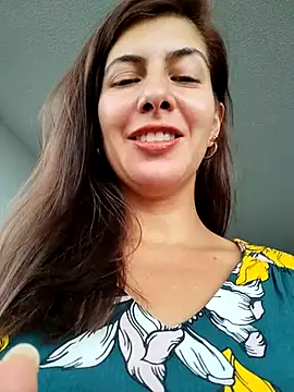 scarlett moore online show from February 2025 08:55:01 PM