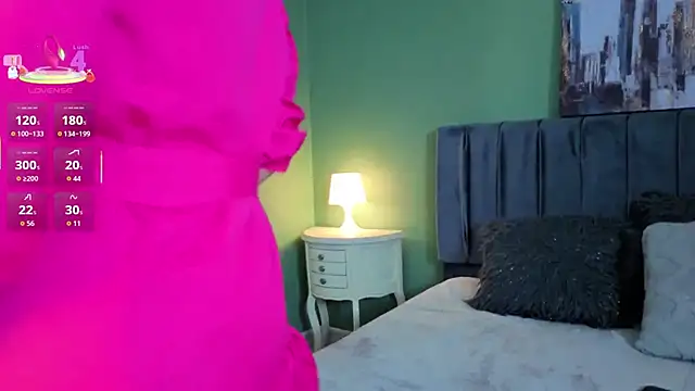 scarlett moore online show from March 2026 08:52:01 PM