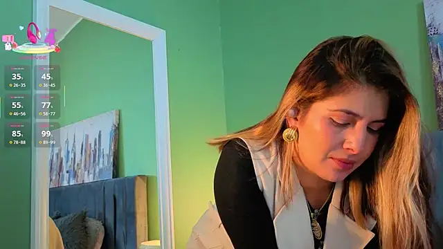 scarlett moore online show from April 2026 03:13:01 PM