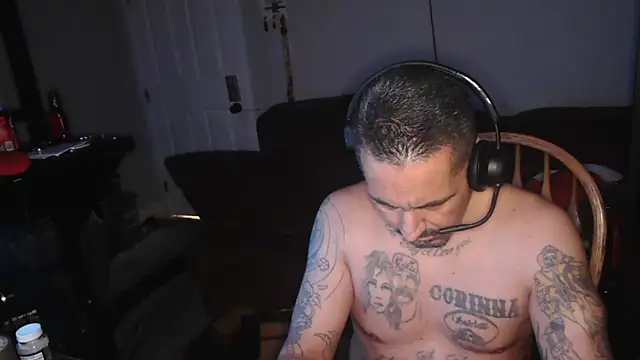 Snapshot of jess2fuck chatting on October 2025 02:57:02 AM jess2fuck online show from October 2025 02:57:02 AM