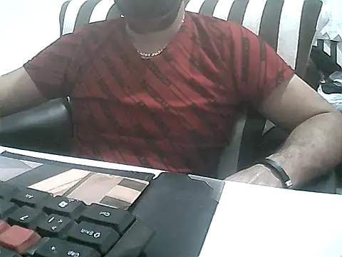 MezaRDanOnLineee online show from December 2024 09:50:01 PM