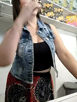 Snapshot of Mia_Novikov chatting on September 2025 04:56:01 PM Mia Novikov online show from September 2025 04:56:01 PM