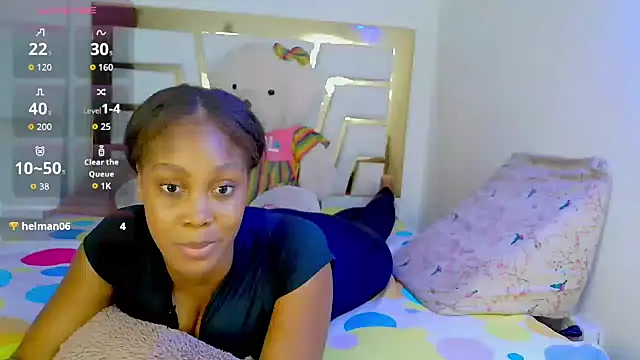 DayanaWood online show from November 2025 02:55:02 AM