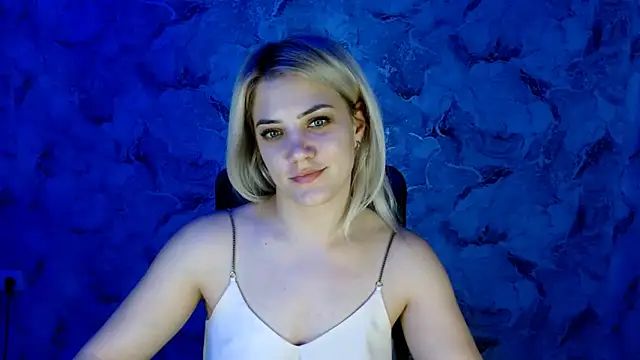 Snapshot of nika_gold1 chatting on December 2024 06:26:02 PM nika gold1 online show from December 2024 06:26:02 PM