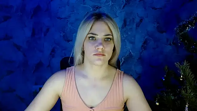 Snapshot of nika_gold1 chatting on January 2025 05:22:02 PM nika gold1 online show from January 2025 05:22:02 PM