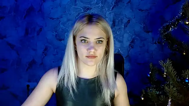 Snapshot of nika_gold1 chatting on January 2025 12:45:02 PM nika gold1 online show from January 2025 12:45:02 PM