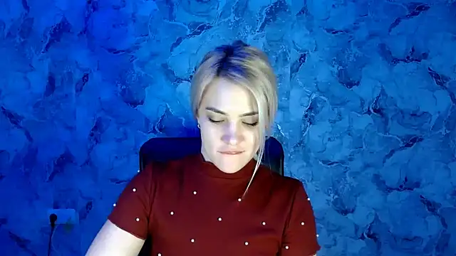 Snapshot of nika_gold1 chatting on January 2025 05:00:01 PM nika gold1 online show from January 2025 05:00:01 PM