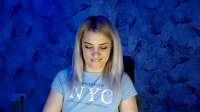 Snapshot of nika_gold1 chatting on February 2025 07:38:02 PM nika gold1 online show from February 2025 07:38:02 PM