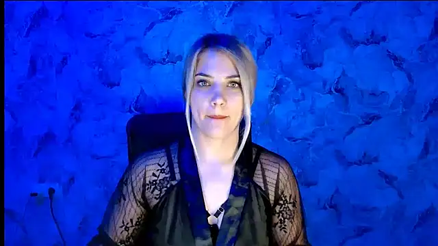 Snapshot of nika_gold1 chatting on October 2025 03:57:02 PM nika gold1 online show from October 2025 03:57:02 PM