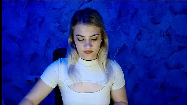 Snapshot of nika_gold1 chatting on November 2025 06:50:02 PM nika gold1 online show from November 2025 06:50:02 PM