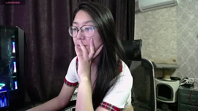 Brightssmiles online show from February 2025 06:37:01 AM