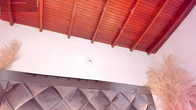 Snapshot of sofhiaa_adaams chatting on October 2025 10:10:01 PM sofhiaa adaams online show from October 2025 10:10:01 PM