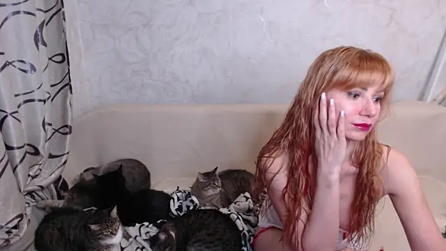 Snapshot of Olivia_Winston chatting on October 2025 11:27:01 PM Olivia Winston online show from October 2025 11:27:01 PM