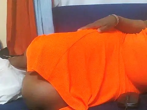 Snapshot of Sexy_Riri chatting on October 2025 06:56:02 AM Sexy Riri online show from October 2025 06:56:02 AM