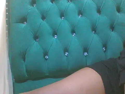 Snapshot of Sexy_Riri chatting on October 2025 11:55:01 AM Sexy Riri online show from October 2025 11:55:01 AM