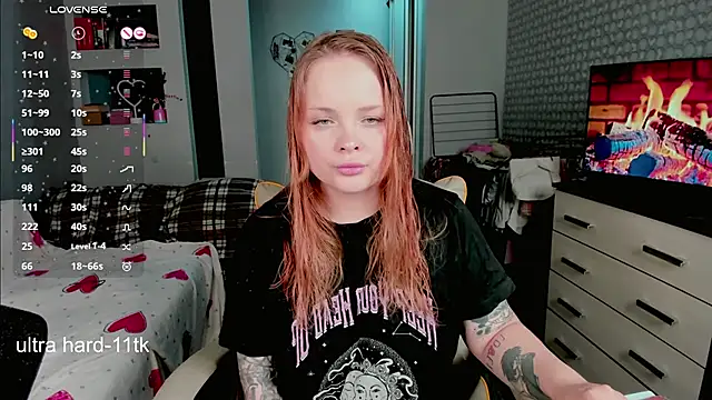Snapshot of flower_sarah_ chatting on June 2026 09:46:01 PM flower sarah online show from June 2026 09:46:01 PM