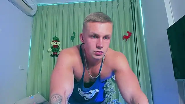 Snapshot of Samuel_Andrew chatting on December 2024 04:44:01 AM Samuel Andrew online show from December 2024 04:44:01 AM